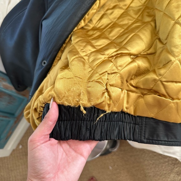 Vintage Genuine Leather Jacket - Picture 6 of 10